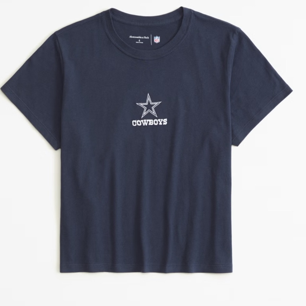 Abercrombie & Fitch Short-Sleeve Dallas Cowboys Graphic Skimming Tee